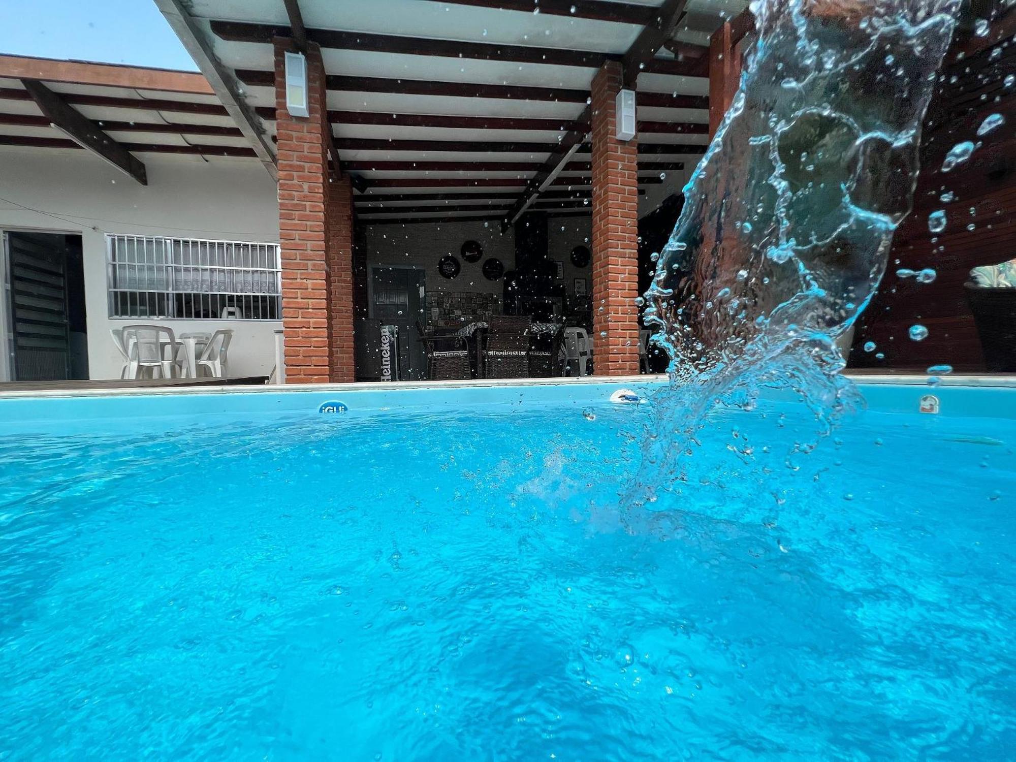 Casa Agradavel Com Piscina, A Poucos Passos Da Praia Peruíbe 外观 照片
