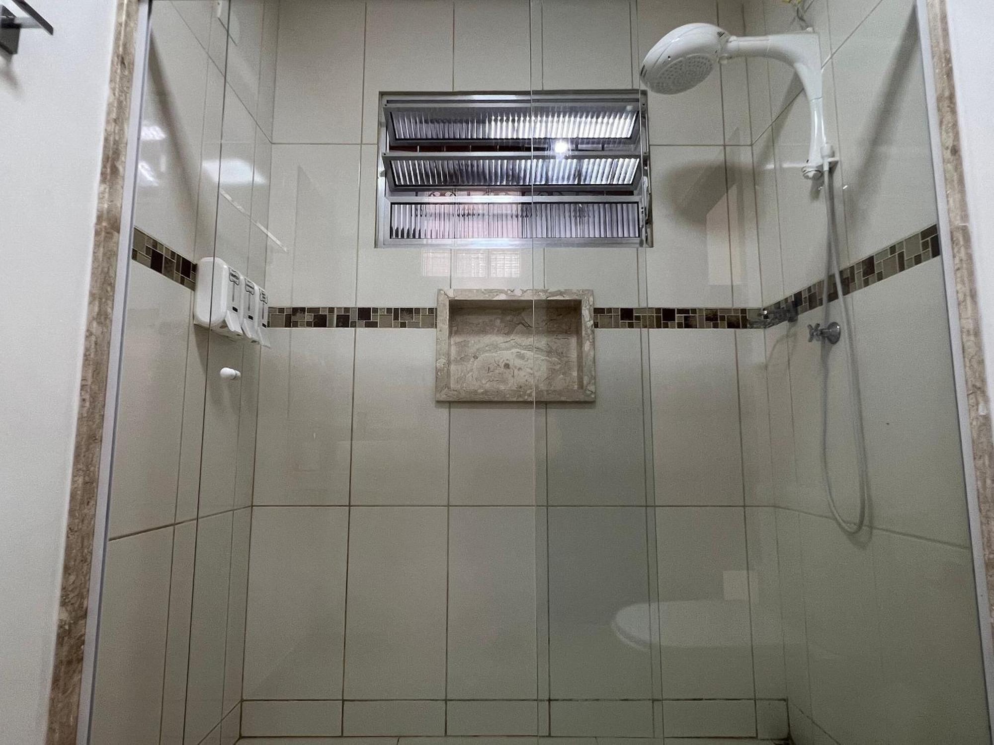 Casa Agradavel Com Piscina, A Poucos Passos Da Praia Peruíbe 外观 照片