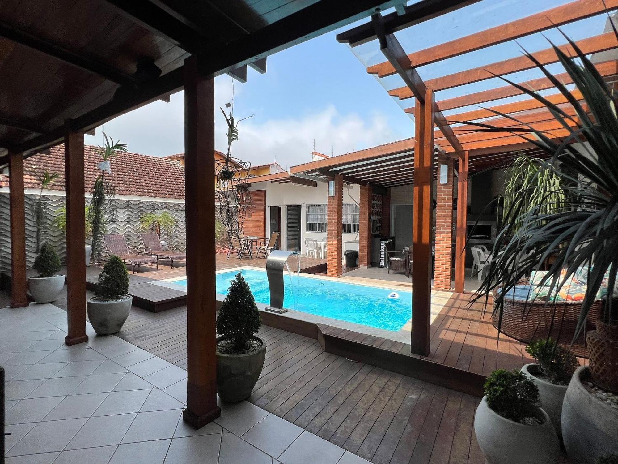 Casa Agradavel Com Piscina, A Poucos Passos Da Praia Peruíbe 外观 照片