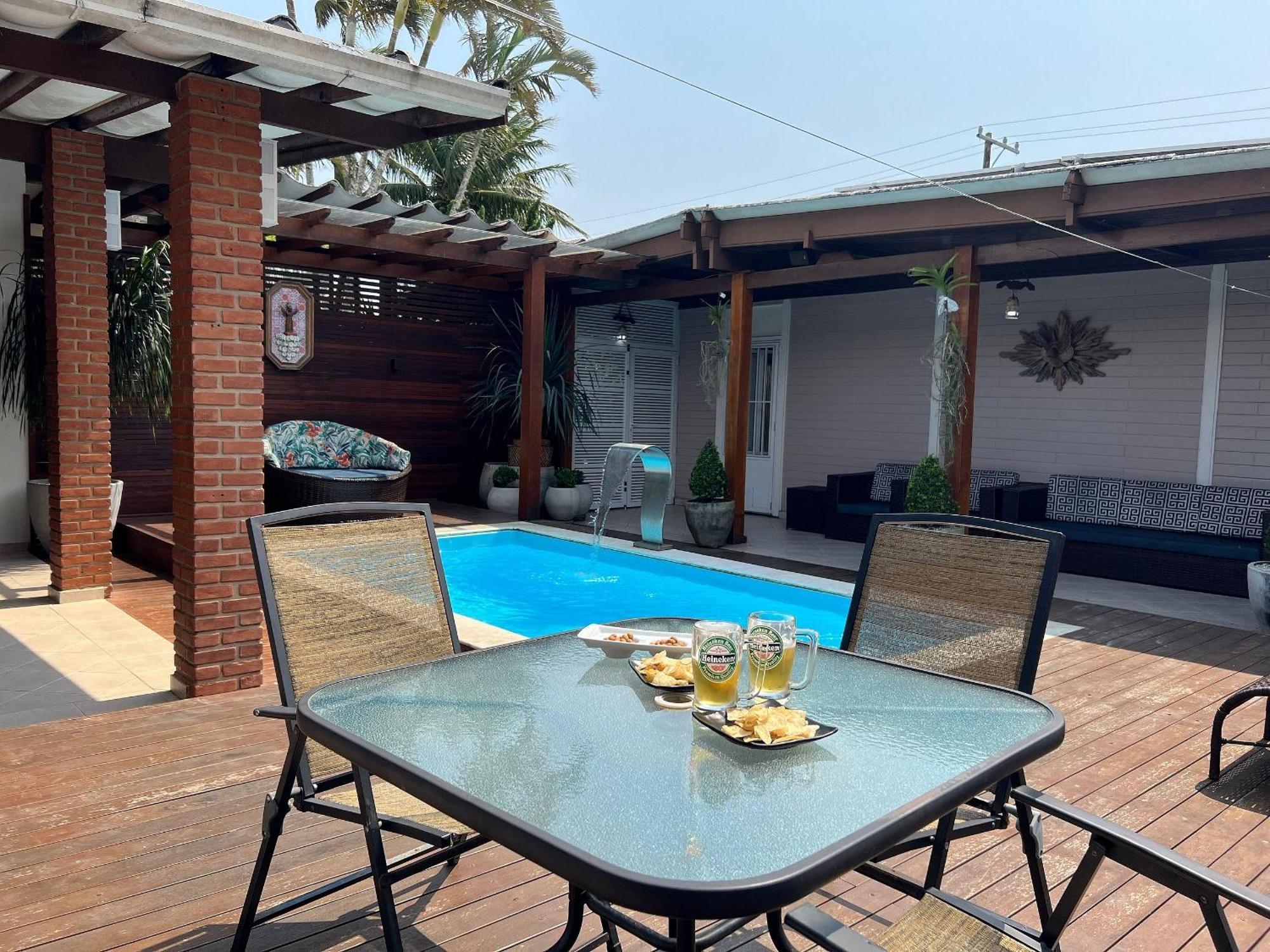 Casa Agradavel Com Piscina, A Poucos Passos Da Praia Peruíbe 外观 照片