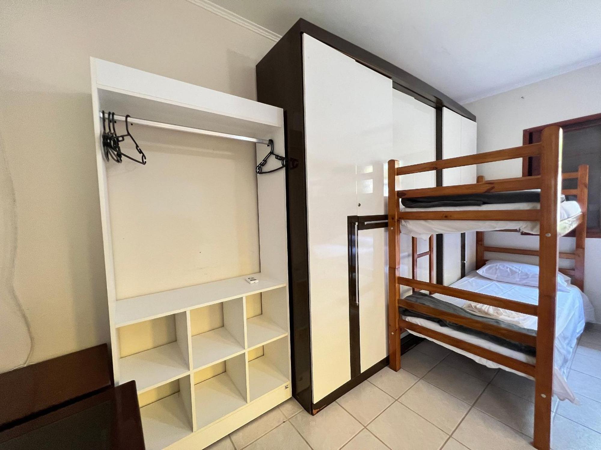 Casa Agradavel Com Piscina, A Poucos Passos Da Praia Peruíbe 外观 照片