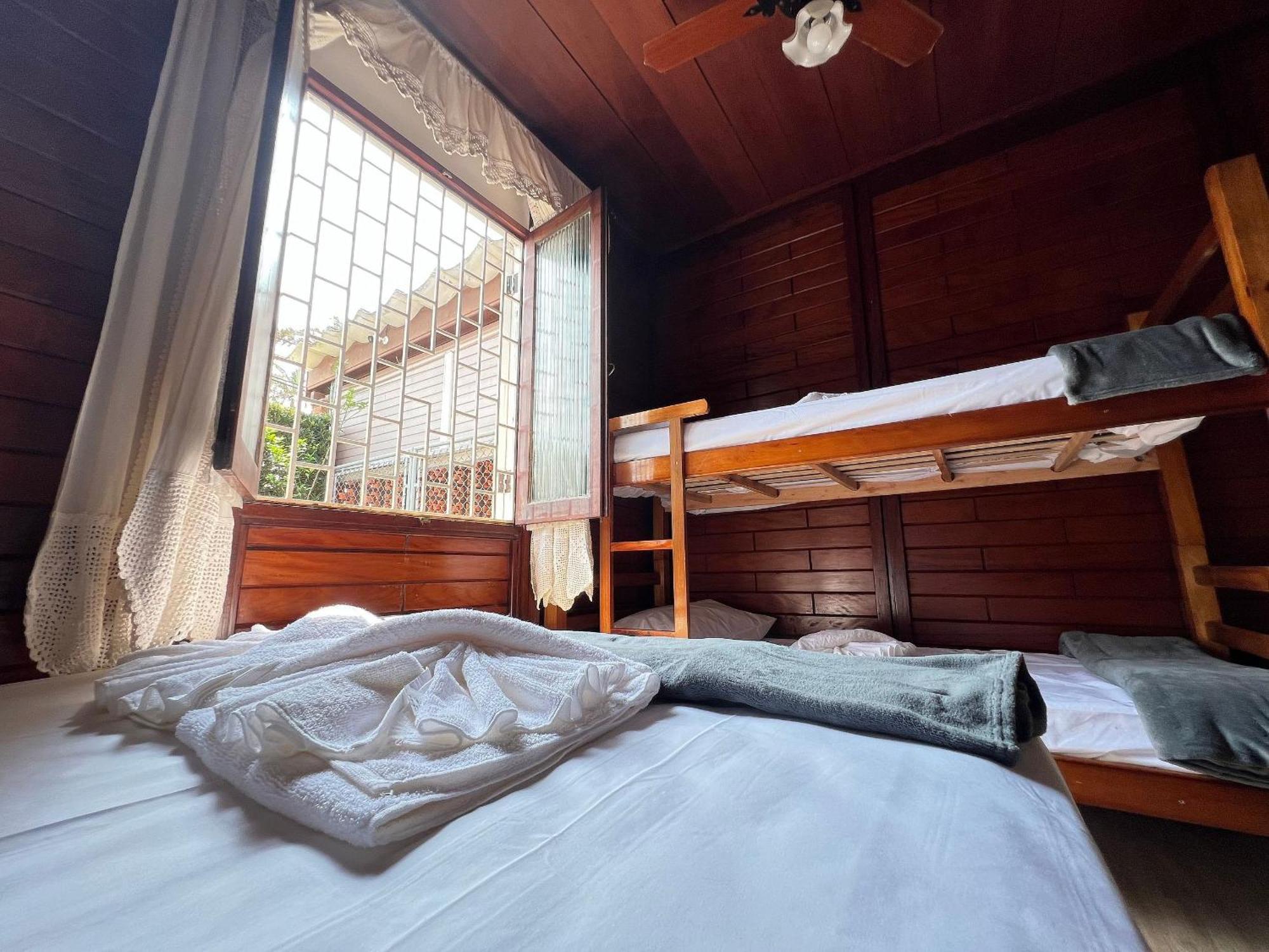 Casa Agradavel Com Piscina, A Poucos Passos Da Praia Peruíbe 外观 照片