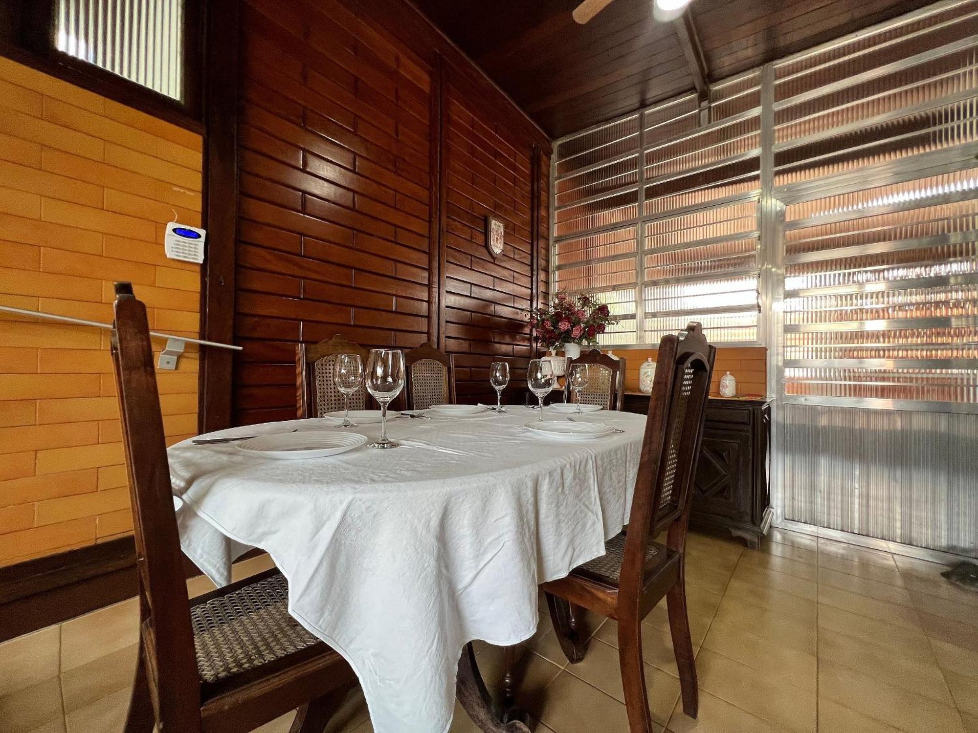 Casa Agradavel Com Piscina, A Poucos Passos Da Praia Peruíbe 外观 照片