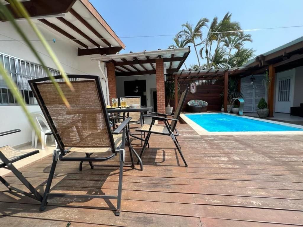 Casa Agradavel Com Piscina, A Poucos Passos Da Praia Peruíbe 外观 照片