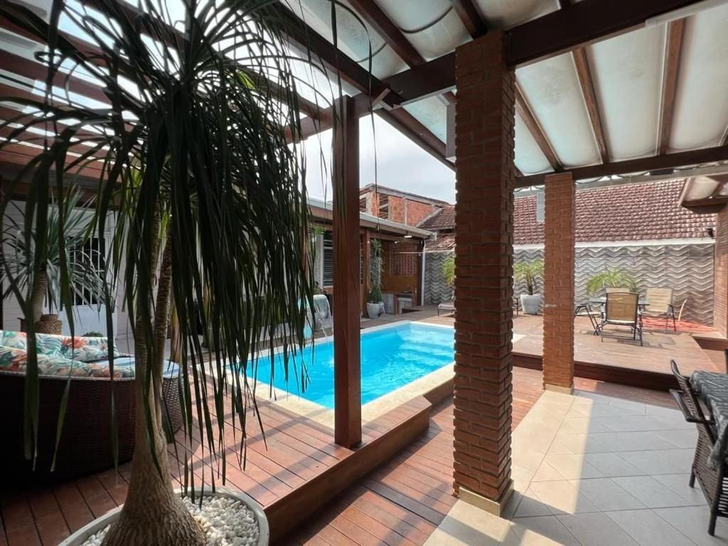 Casa Agradavel Com Piscina, A Poucos Passos Da Praia Peruíbe 外观 照片